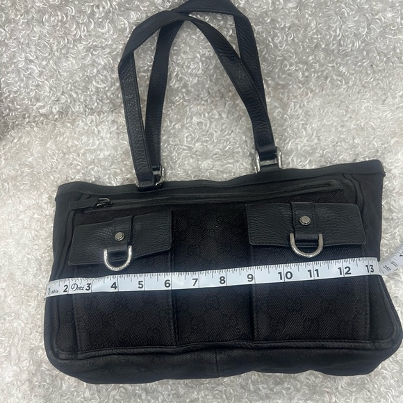 Gucci Black GG Canvas And Leather Abbey Pocket Tote - Picture 9 of 16